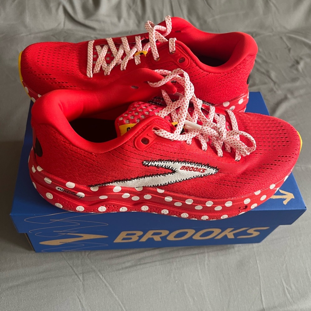 Brooks Minnie Red Polka Dot Athletic Shoes